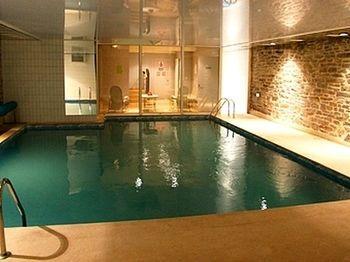 Les Chemins Francis - Modern Hotel Bagnols-les-Bains Ngoại thất bức ảnh